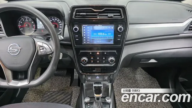 KG_Mobility_Ssangyong TIBOLI Very New Tivoli Бензин 1.5 2WD — Фото автомобиля 14
