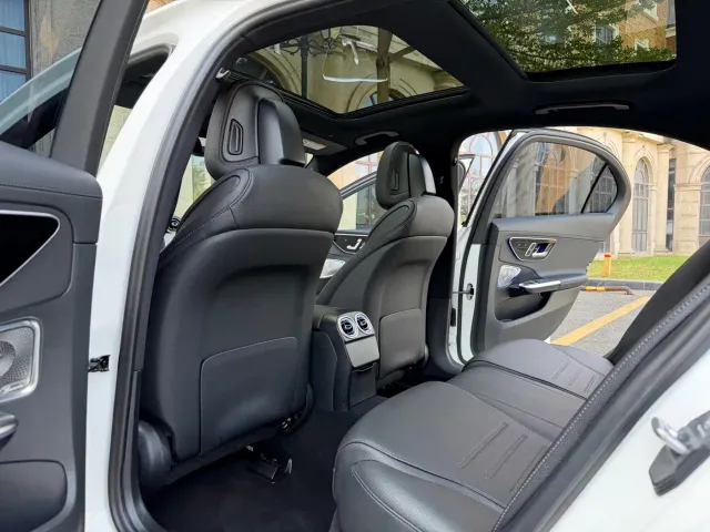Mercedes-Benz C-Class — Фото автомобиля 9