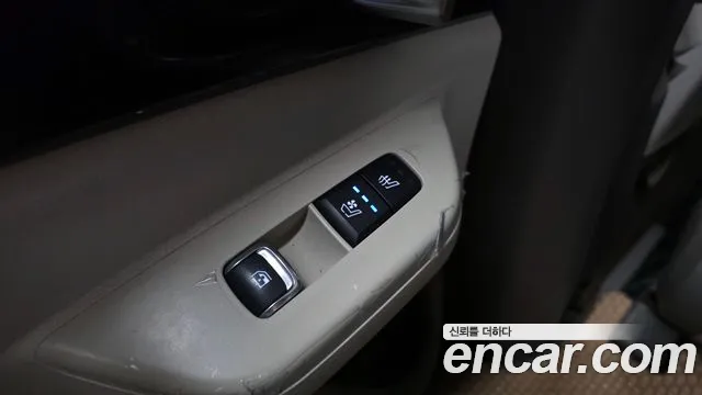 Kia Carnival 4th Gen — Фото автомобиля 25