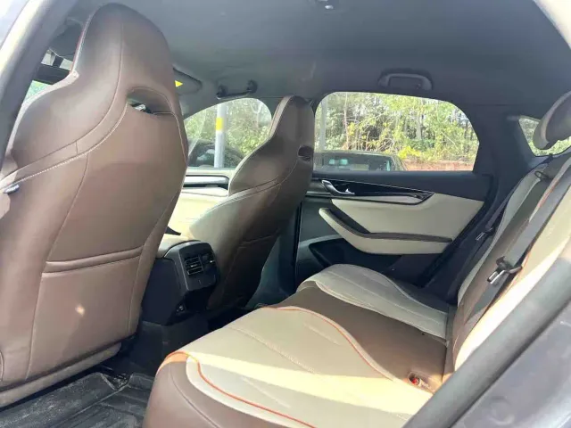 BYD Qin PLUS — Фото автомобиля 6