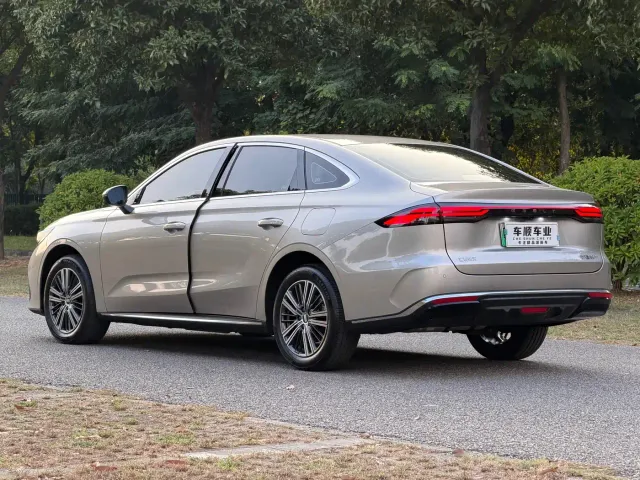 Geely Galaxy Stellar 6 — Фото автомобиля 6