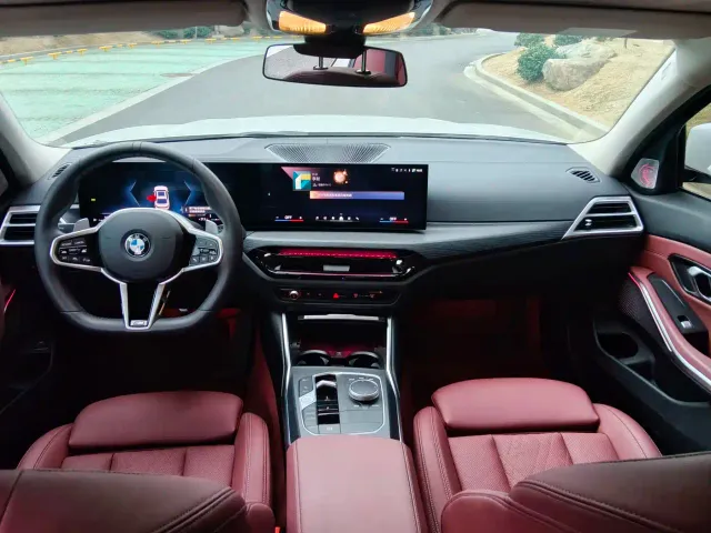 BMW 3 Series — Фото автомобиля 4
