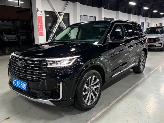 Фотография автомобиля — Ford Explorer