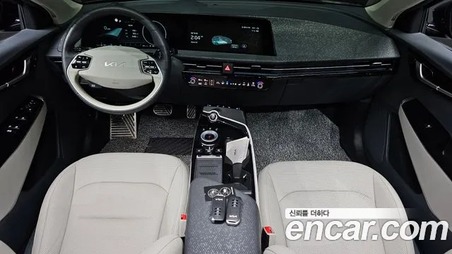 Kia EV6 — Фото автомобиля 6