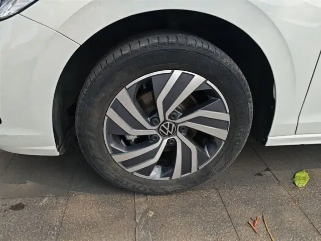 Volkswagen Bora — Фото автомобиля 22