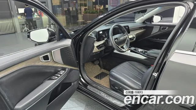 Kia K8 K8 Hybrid — Фото автомобиля 15