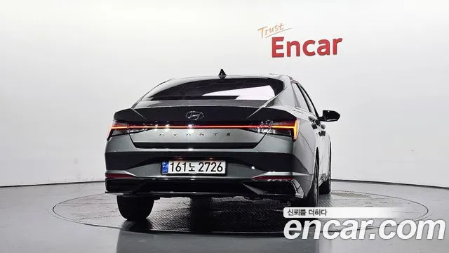 Hyundai AVANTE Avante (CN7) — Фото автомобиля 4