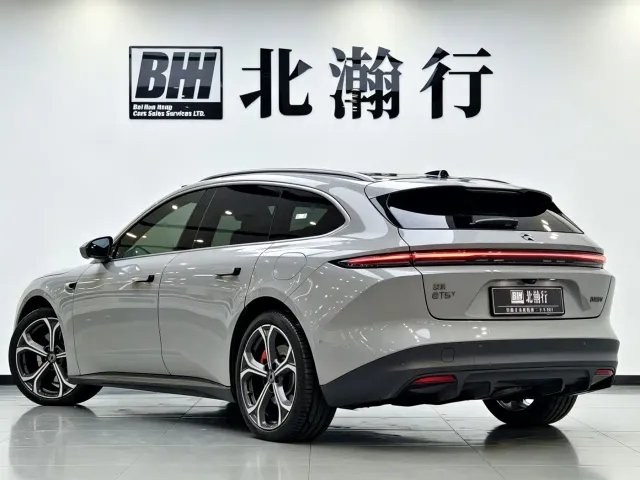 Nio ET5 Touring — Фото автомобиля 6