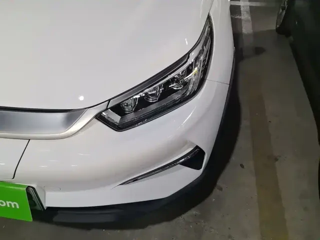 BYD Yuan Pro — Фото автомобиля 23