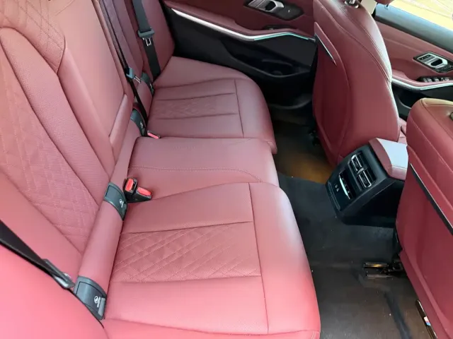 BMW 3 Series — Фото автомобиля 7