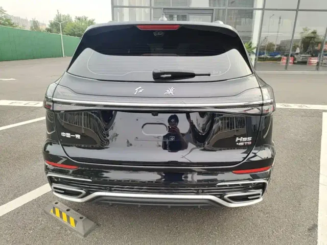 Hongqi HS5 — Фото автомобиля 5