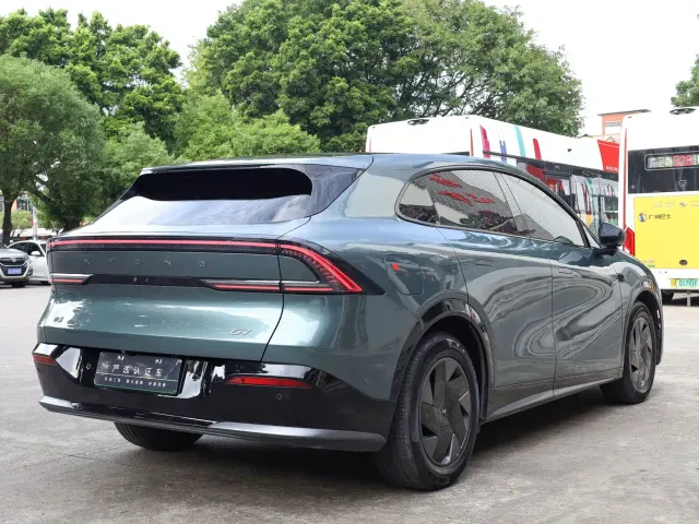 Xpeng G7 — Фото автомобиля 7