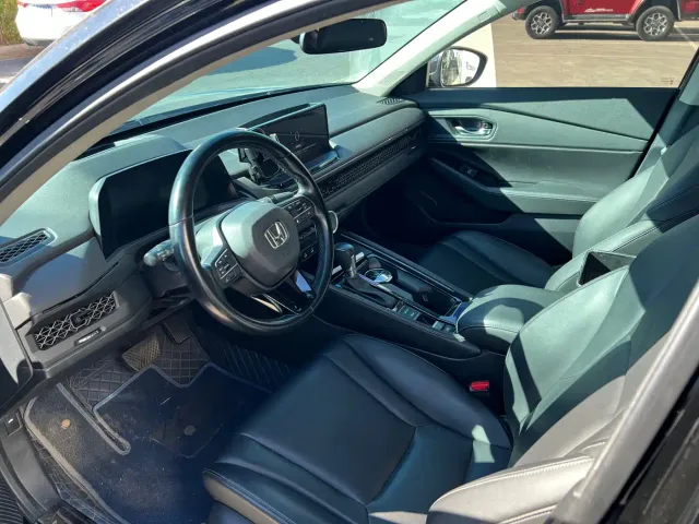 Honda Accord — Фото автомобиля 6
