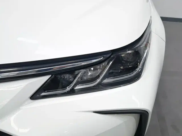 Toyota Corolla — Фото автомобиля 7