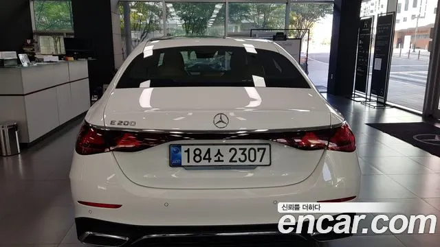 Mercedes-Benz E-Class W214 — Фото автомобиля 4