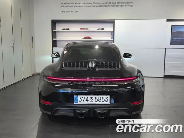 Porsche 911 992 — Фото автомобиля 4