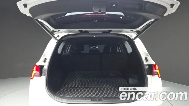 Hyundai Santafe — Фото автомобиля 20
