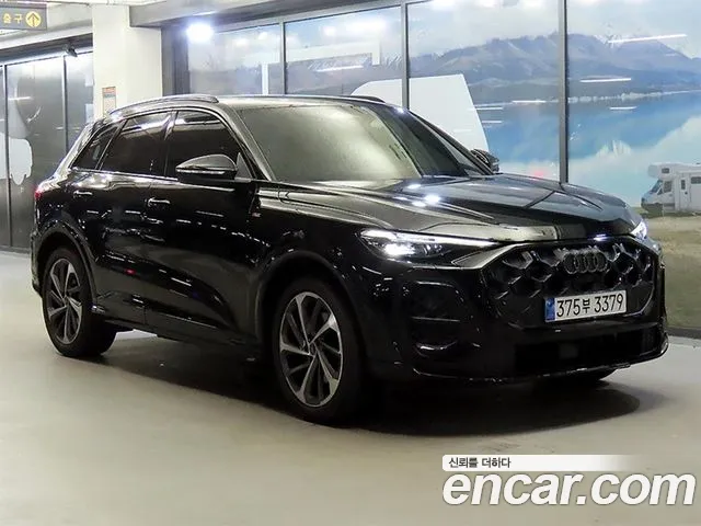 Фотография автомобиля — Audi Q5 80A