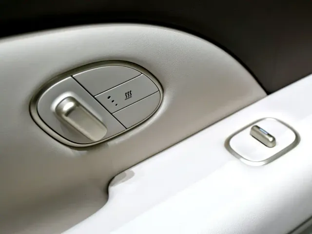 IM Motors LS6 — Фото автомобиля 14