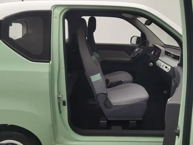Wuling Hongguang Mini EV — Фото автомобиля 23