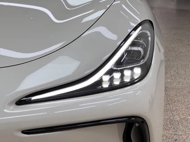 IM Motors LS6 — Фото автомобиля 8