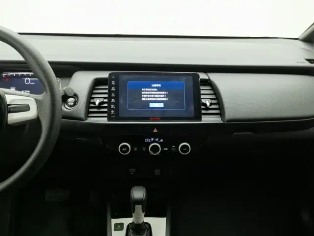 Honda Fit — Фото автомобиля 12