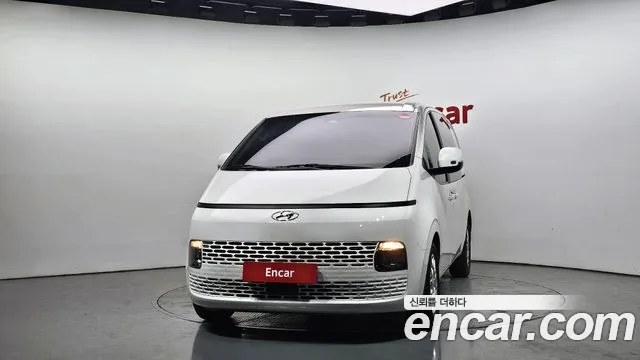 Hyundai Staria Staria Карго 5 мест — Фото автомобиля 3