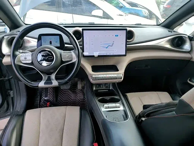BYD Dolphin — Фото автомобиля 9