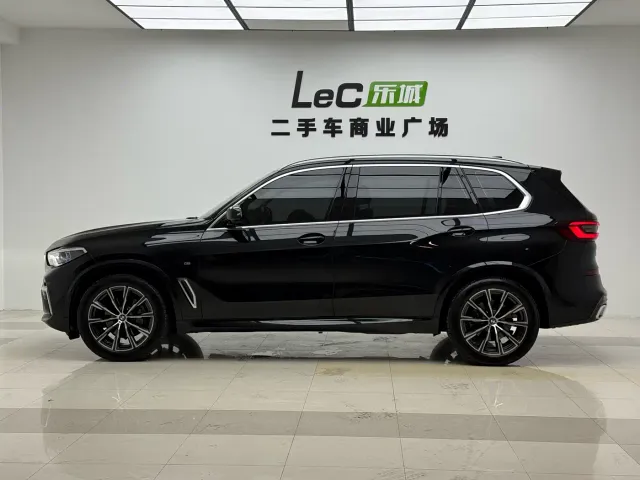 BMW X5 — Фото автомобиля 3