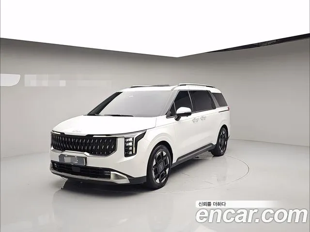 Фотография автомобиля — Kia Carnival Generation 4
