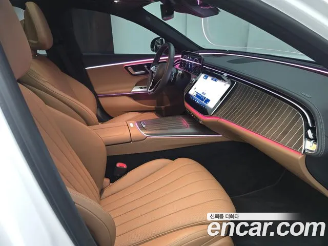 Mercedes-Benz E-Class — Фото автомобиля 10