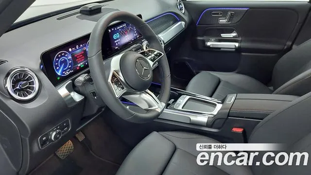 Mercedes-Benz EQB — Фото автомобиля 13