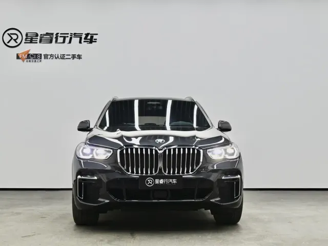 BMW BMW X5 2022 Facelift xDrive 40Li Premium M Sport Package — Фото автомобиля 2