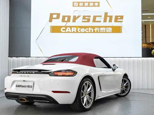 Porsche 718 — Фото автомобиля 14