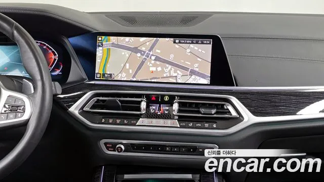 BMW X7 — Фото автомобиля 14