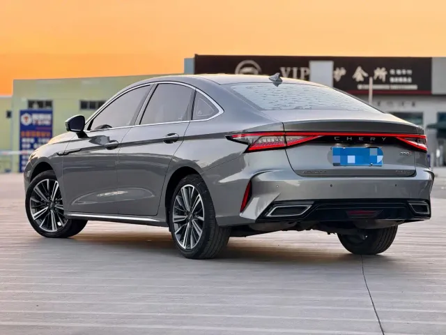 Chery Arrizo 8 — Фото автомобиля 4