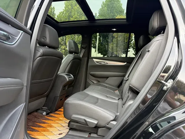 Cadillac XT6 — Фото автомобиля 7