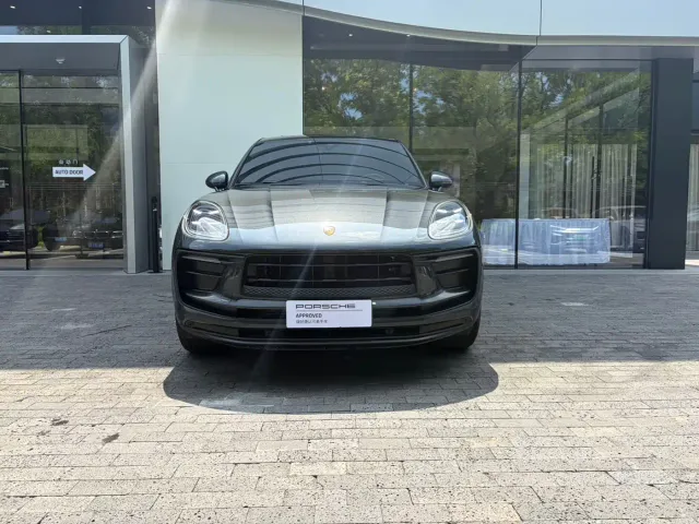 Porsche Macan — Фото автомобиля 2