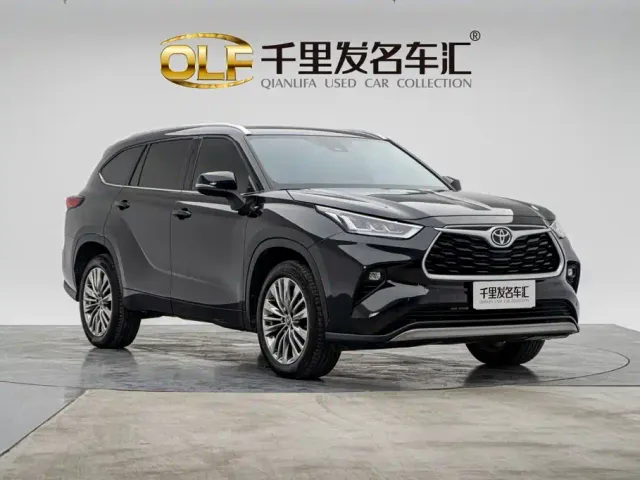 Toyota Highlander — Фото автомобиля 4