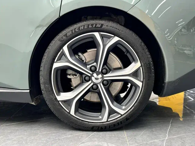 Nio ET5 Touring — Фото автомобиля 13