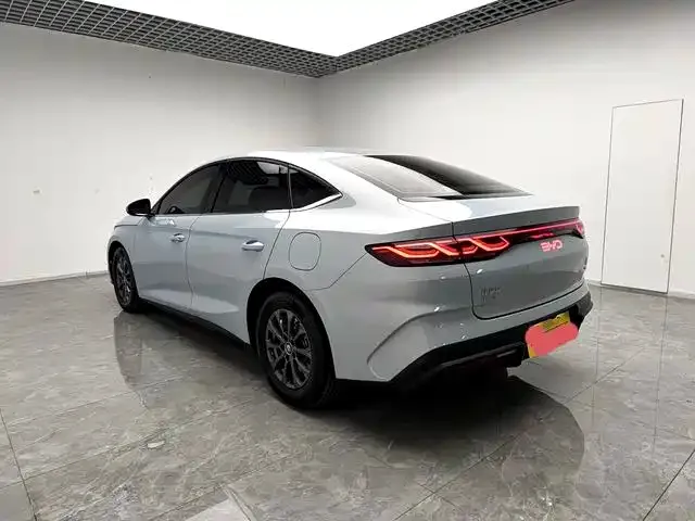 BYD Qin L — Фото автомобиля 5