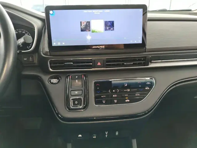 Honda Elysion — Фото автомобиля 10