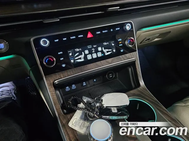 Genesis GV80 — Фото автомобиля 13
