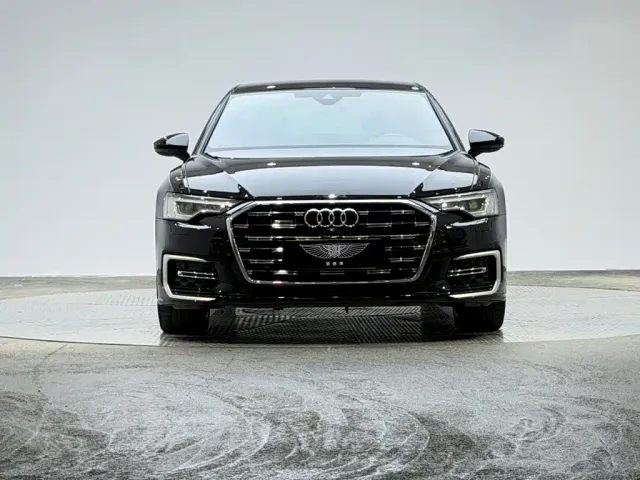Audi Audi A6L 2024 45 TFSI quattro Premium Dynamic — Фото автомобиля 2
