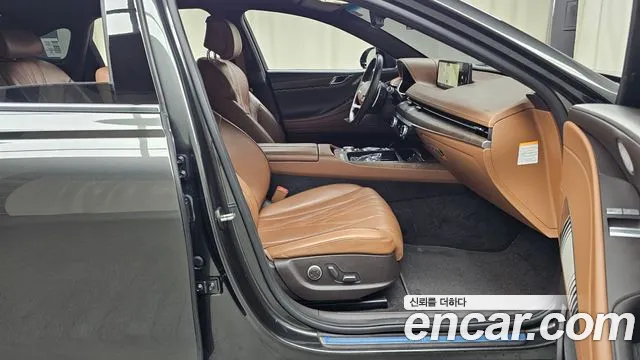 Genesis G80 Electrified G80 (RG3) — Фото автомобиля 11