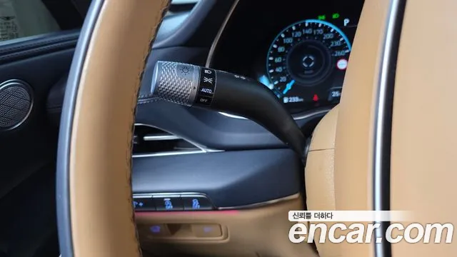 Genesis GV80 — Фото автомобиля 22