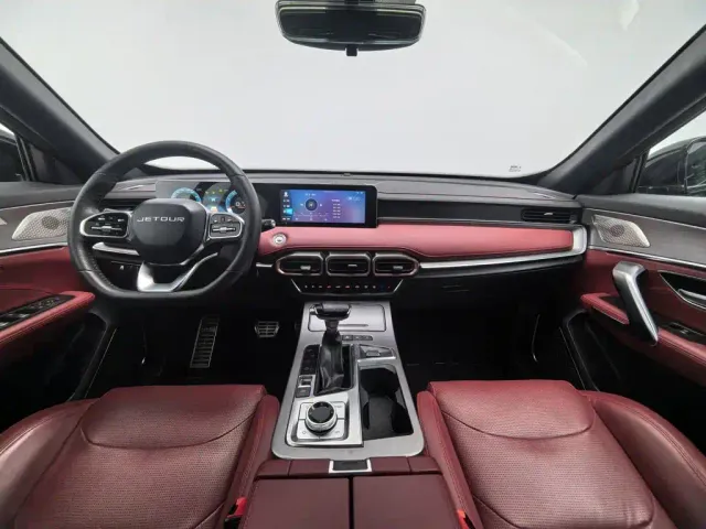 Jetour Jetour X70 PLUS 2021 1.6T DCT Star 7-Seater — Фото автомобиля 5