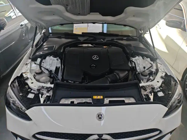 Mercedes-Benz C-Class — Фото автомобиля 19