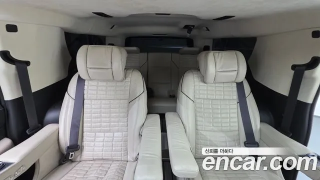 Cadillac Escalade — Фото автомобиля 17