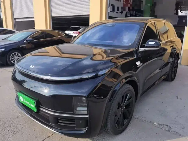 Фотография автомобиля — Li Auto L8
